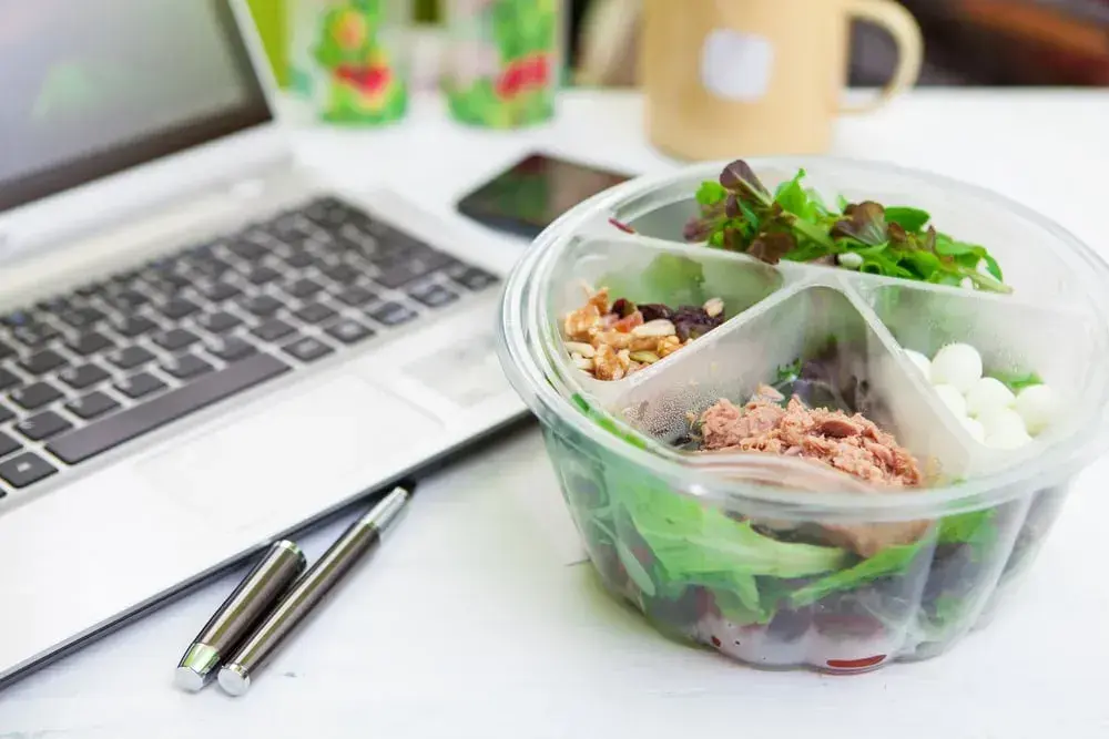 5 Healthy Lunch Tips For When You’re In A Hurry