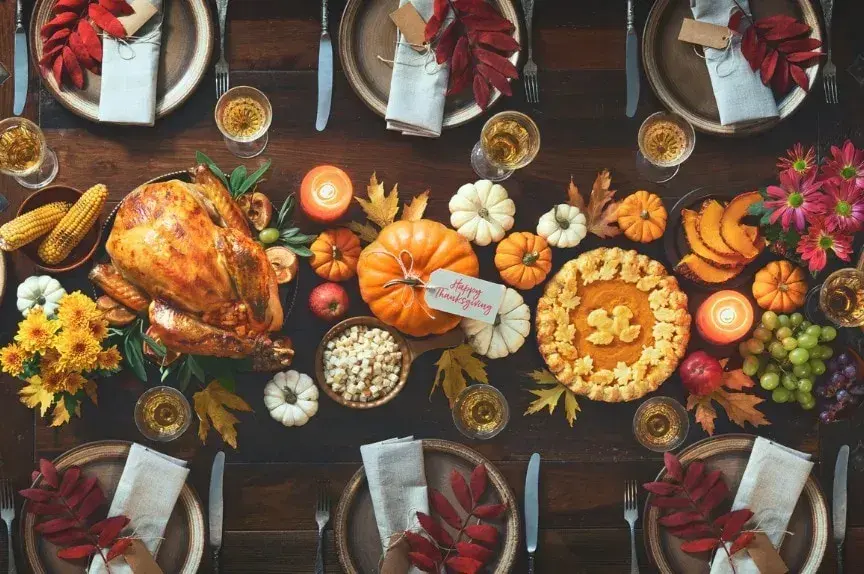 How to Survive Thanksgiving & Reach Your Weight Loss Goals