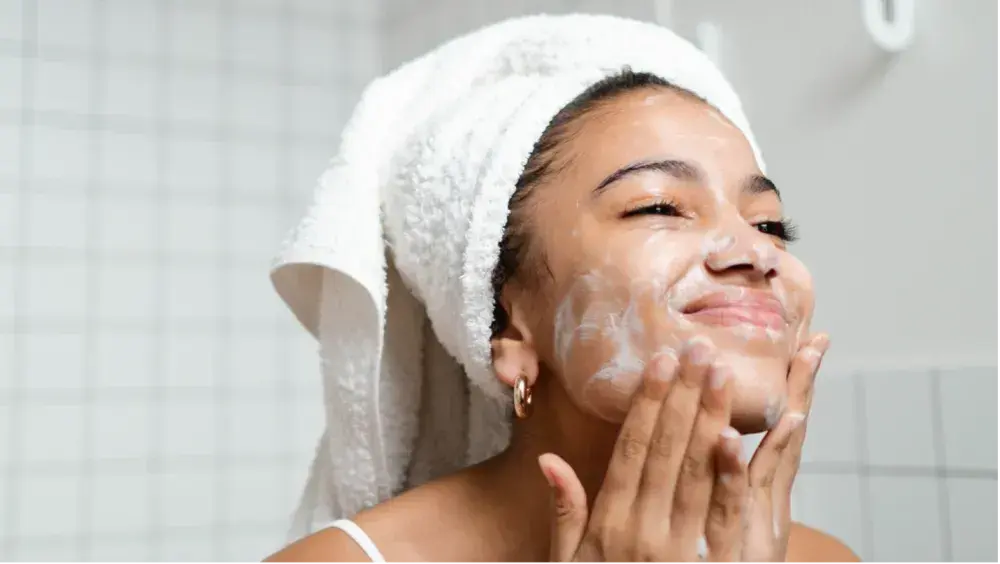 Skincare 101: What Order Should I Layer My Skincare Routine?